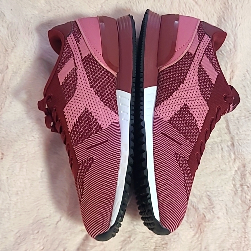 Diadora Sneakers - Picture 2 of 4